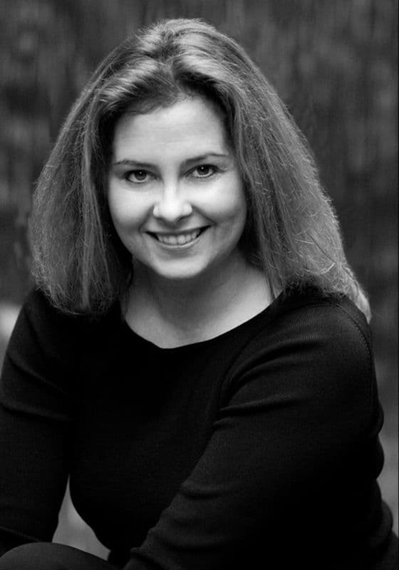 Australia mezzo-soprano Sally-Anne Russell
