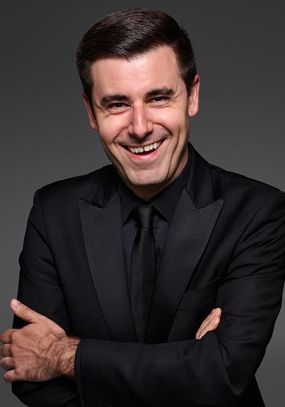 Headshot Nicholas Dinopoulos