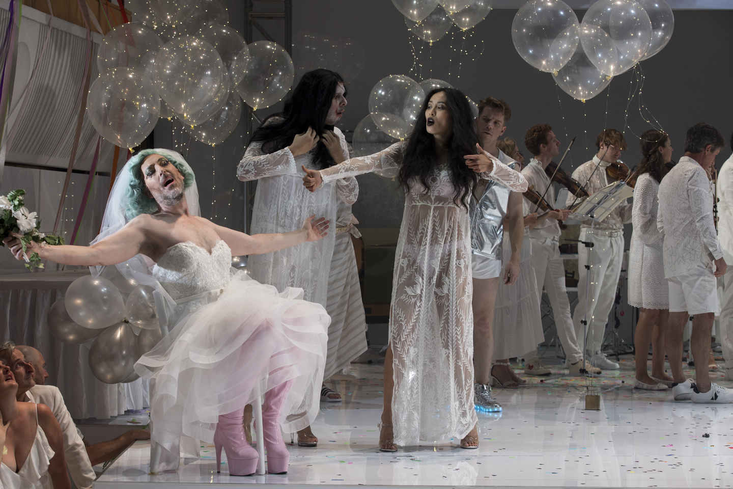 Kanen Breen as Platée, Cathy-Di Zhang as La Folie, David Greco as Momus as La Folie, and Nicholas Jones as Mercury