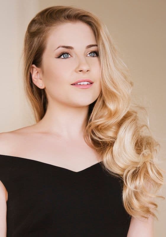 Headshot Alexandra Oomens 2025